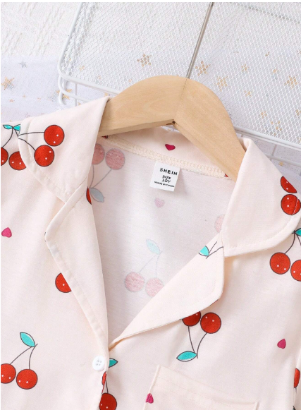 Pijama estampado cerezas para niñas