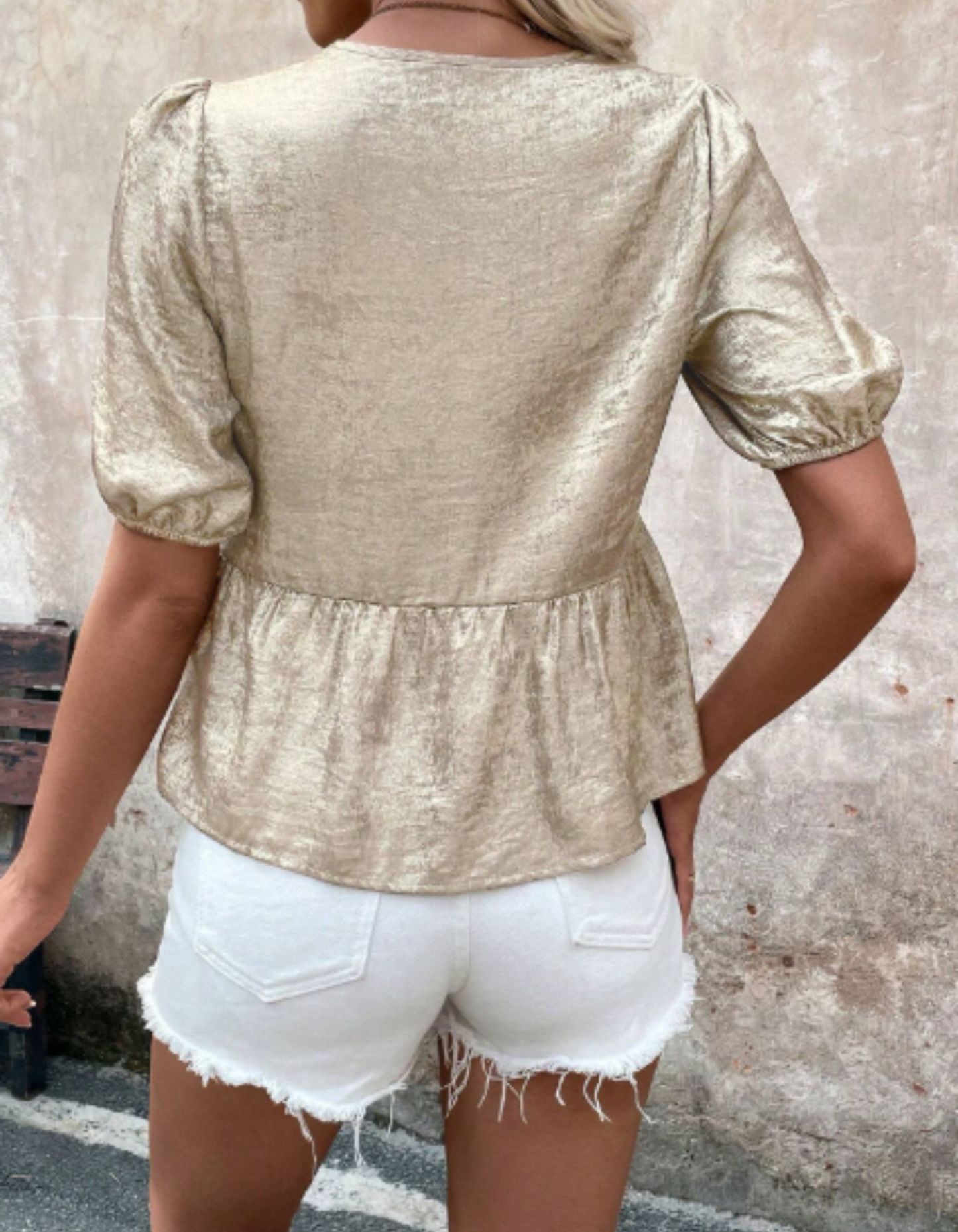 Blusa para mujer con textura metalizada con lazos frontales para mujer