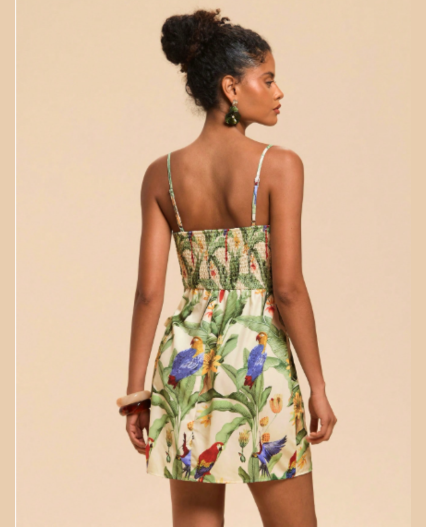 Vestido mini de verano con efecto envolvente y estampado tropical con lazada