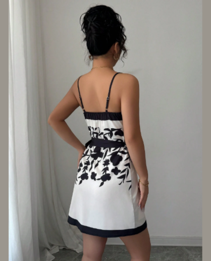Vestido corto de mujer con estampado, escote en V y frente envolvente, sexy y elegante