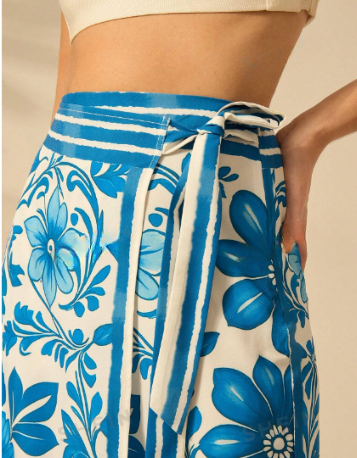Falda envolvente estampado tropical para mujer