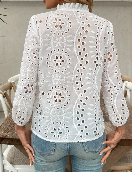 Blusa bohemia manga larga en ojalillo para mujer