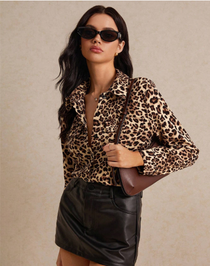 Camisa Manga Larga con detalles de Solapa estampado Animal Print para mujer