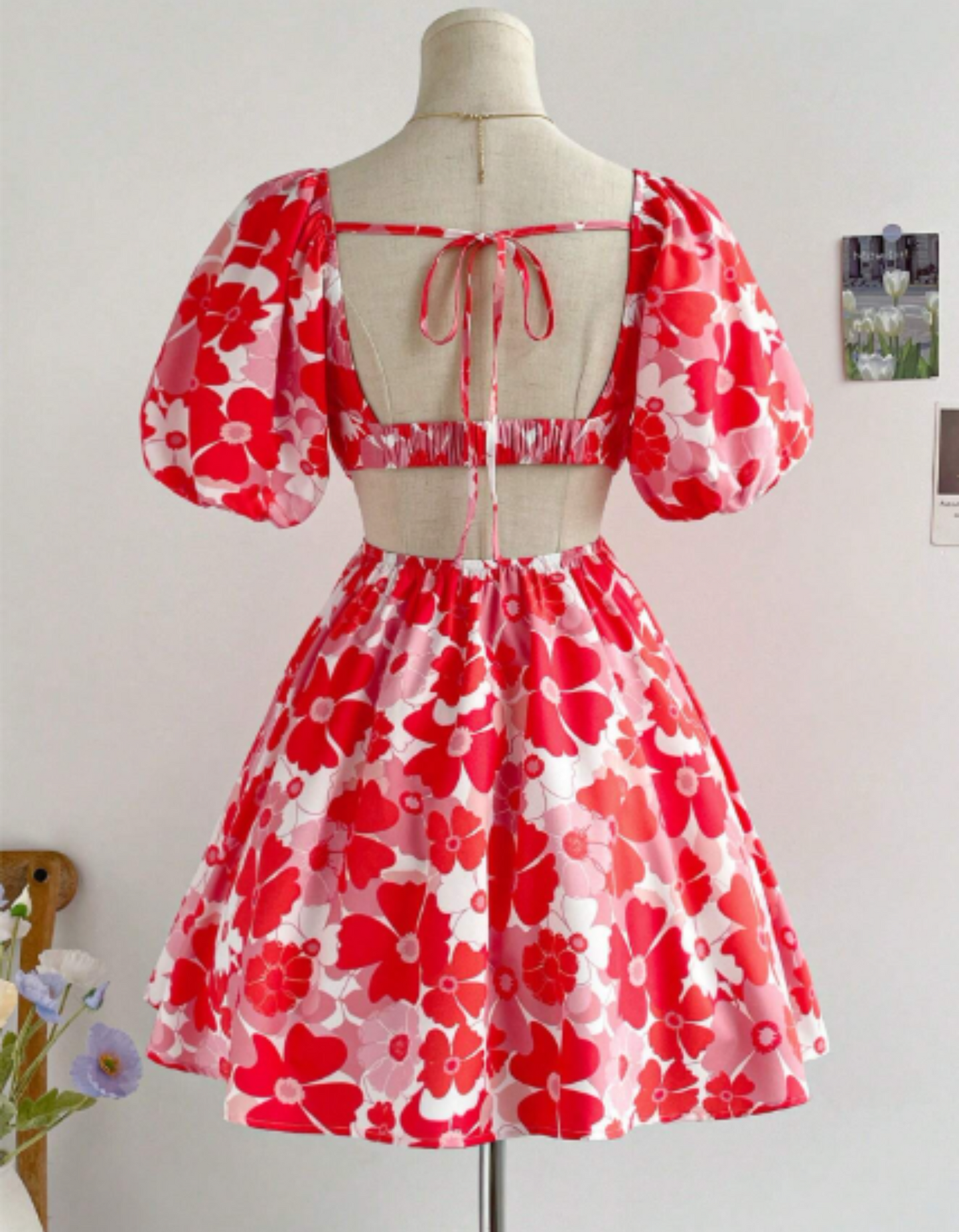 Vestido A-Line corto de manga abullonada con estampado floral  para mujer con espalda descubierta
