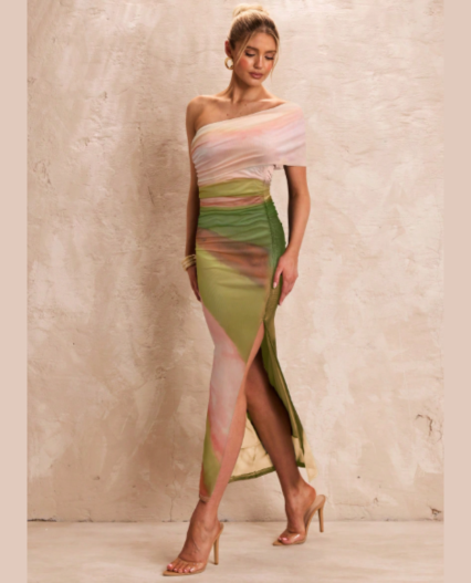 Vestido  en malla estampado degrade de un hombro para dama