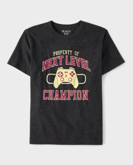 Camiseta estampada para niños marca Childrens Place negra