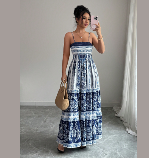 Vestido largo estampado con cintura entallada para mujer