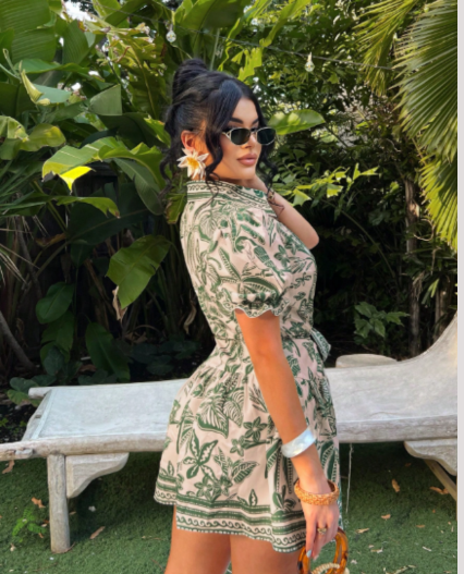 Vestido estampado corte A de manga corta con lazo de ajuste para mujer