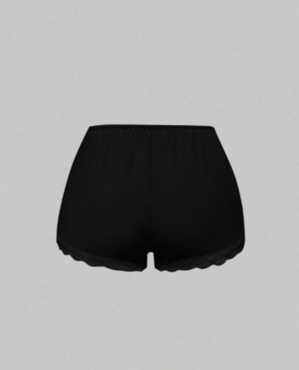 Pijama Casual de Mujer blusa con tirantes y short de encaje negro