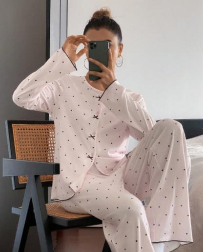 Conjunto de Pijama en Algondón para mujer manga larga de lunares